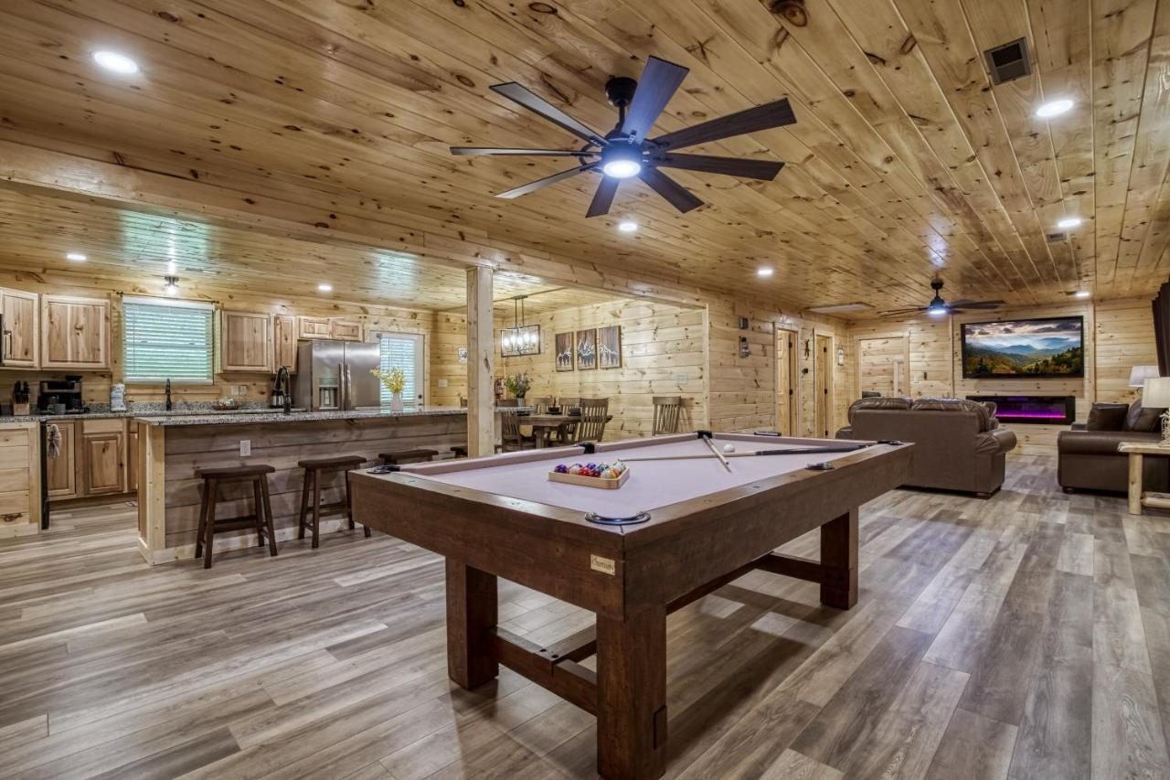 Hidden Creek, Pool Table, Hot Tub, 1089 Free Tickets Each Paid Day, Dollywood And More 蓋特林堡 外观 照片