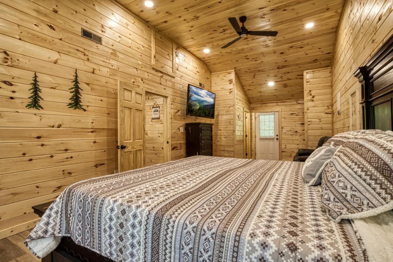 Hidden Creek, Pool Table, Hot Tub, 1089 Free Tickets Each Paid Day, Dollywood And More 蓋特林堡 外观 照片