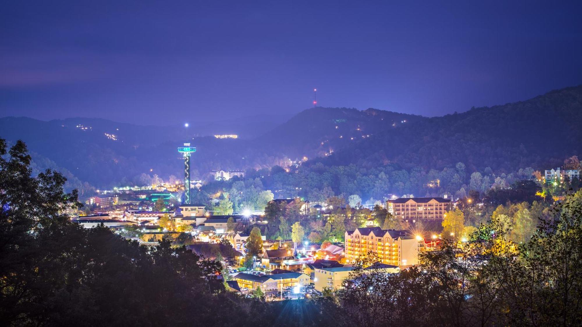 Hidden Creek, Pool Table, Hot Tub, 1089 Free Tickets Each Paid Day, Dollywood And More 蓋特林堡 外观 照片